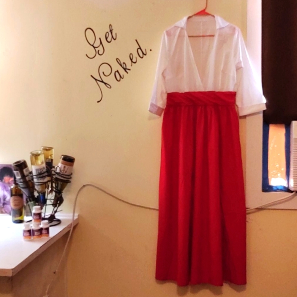 Simple gown